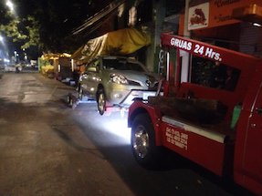 Servicio de Gruas 24 Horas